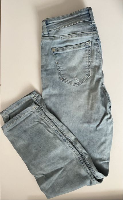 Spodnie damskie jeansowe denim Reserved 38 przetarcia skinny