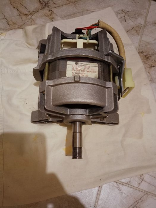 Мотор для пралки fhp motors u112 g40