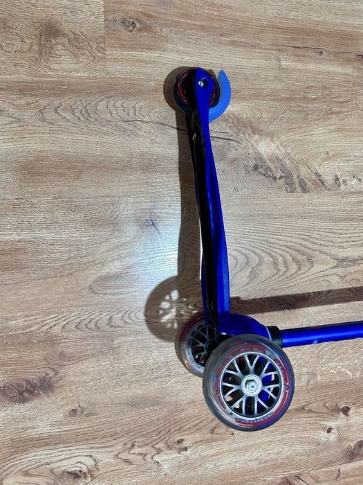 Hulajnoga trójkołowa Micro Mini Deluxe blue OS