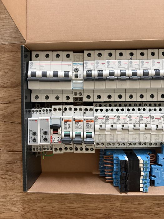 Lote de Material Elétrico de Quadro(Diversos)