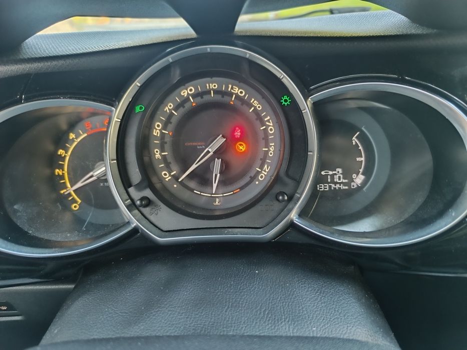 CITROËN DS3 1.6 e-HDi 90 CV SO CHIC | 2014 (130000km)