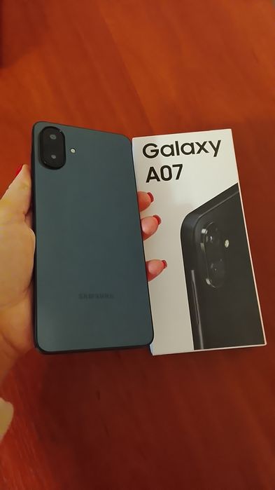 Продаю Samsung Galaxy A07 новый