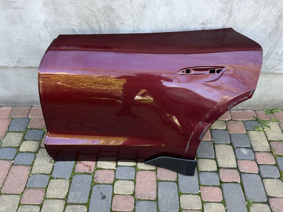 Porsche Taycan дверь дверка двері в наявності 9J1833193