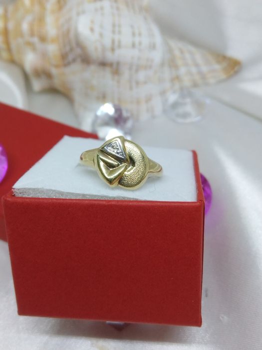Piękny złoty pierścionek z diamentem, złoto 585, r. 14