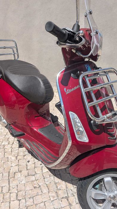 Vespa 125 Primavera Sprint – Edição Especial de Aniversário