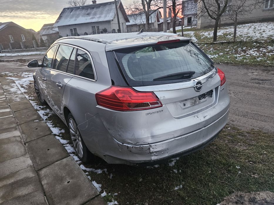 Бампер Капот Крило Фара Телевізор Решітка Туманка Опель Інсігнія Opel