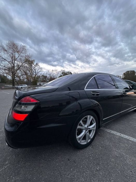 По запчастинах  мерседес w221 s500 запчастини розборка