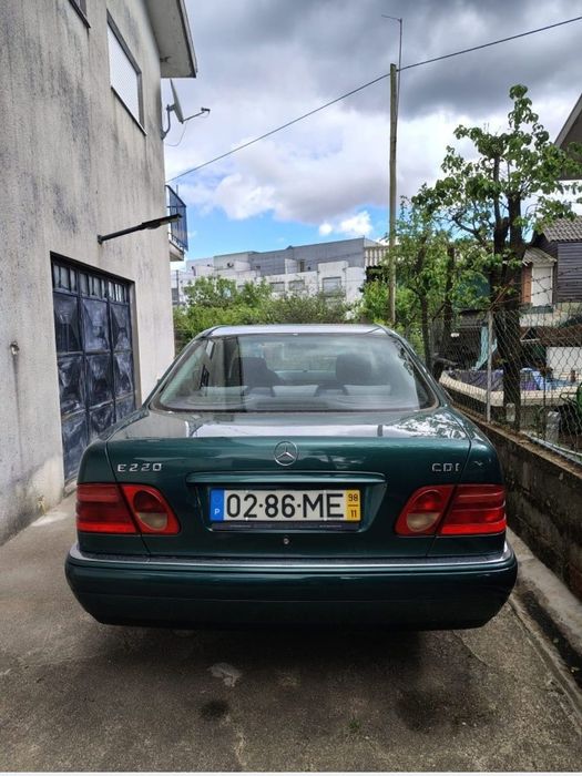 Vendo Mercedes E220