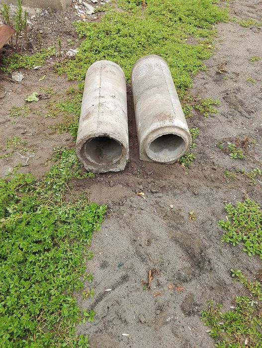 Krąg betonowy średnica 20 cm.