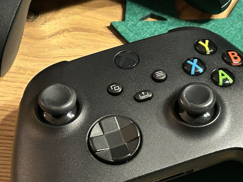 Konsola xbox series x dwa pady