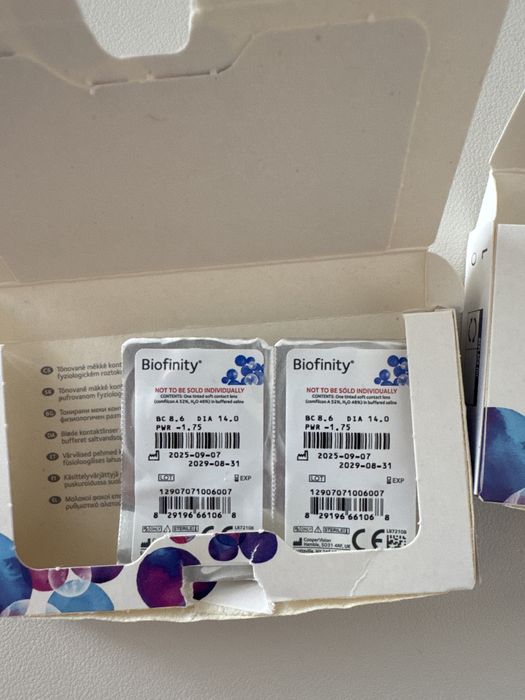 лінзи для очей Biofinity Cooper Vision
