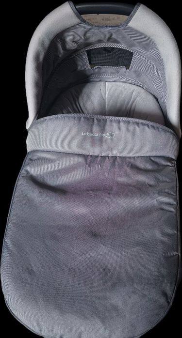 Trio Bebéconfort com ISOFIX i-Size (R129)
