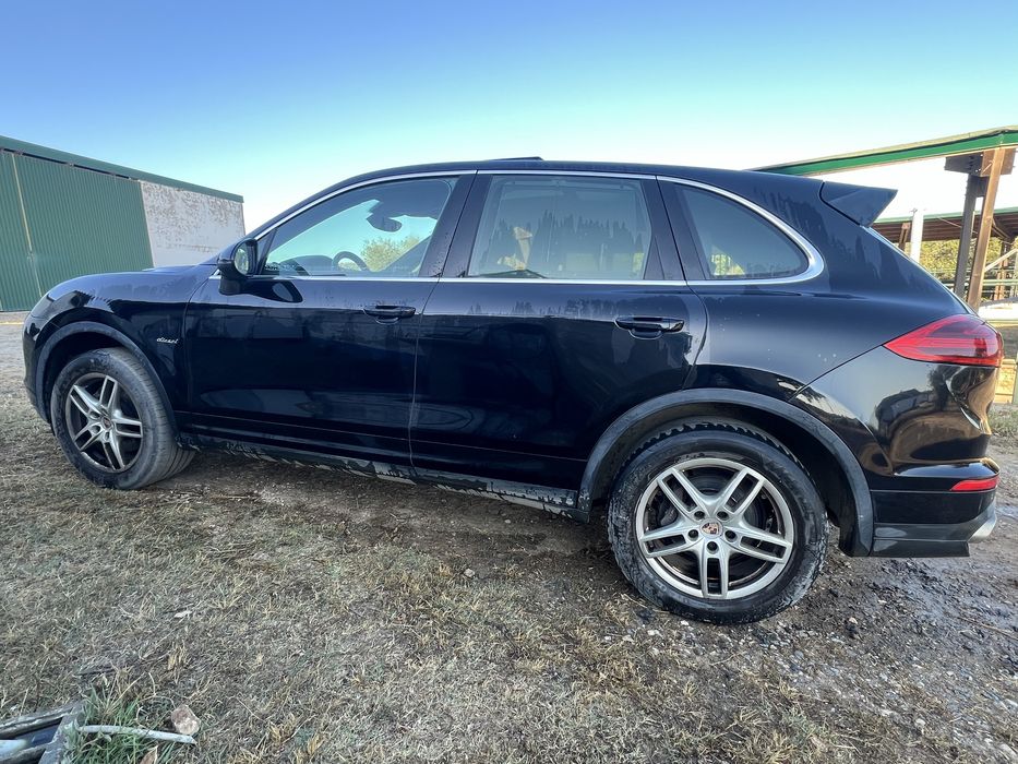Porche Cayenne de 2015 em muito bom estado