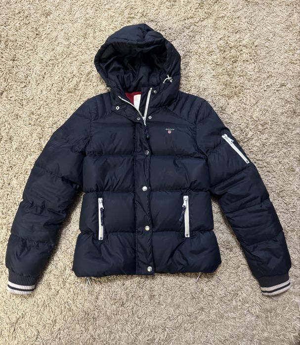 Жіночий пуховик Gant xs