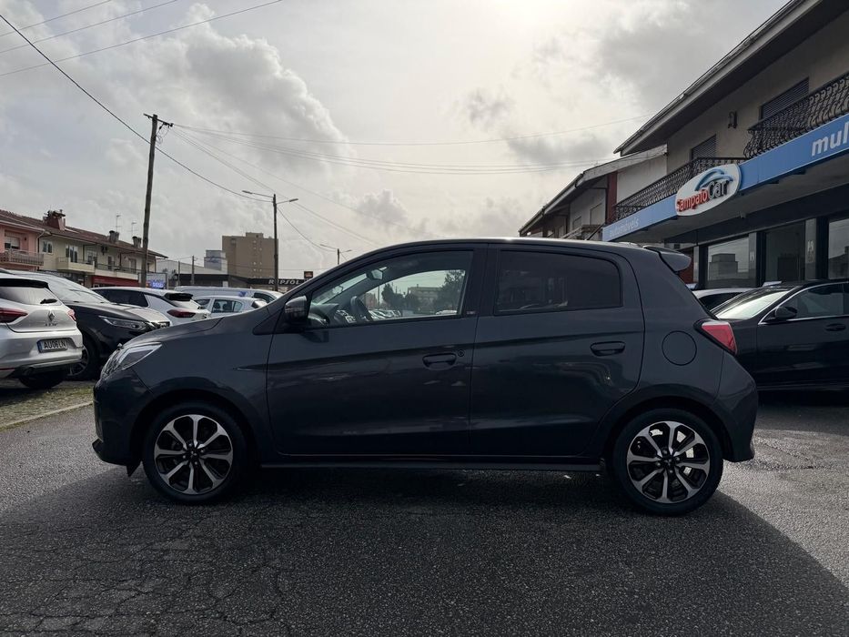 Mitsubishi Space Star 1.2 Intense Connect Edition