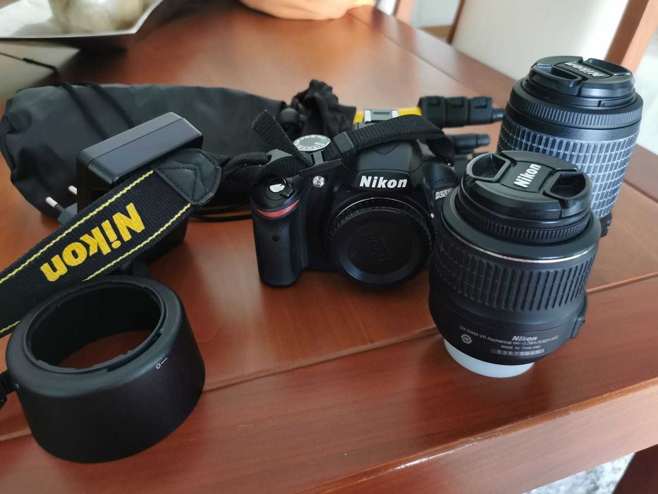 Nikon D3200 c/2 objetivas + acessórios