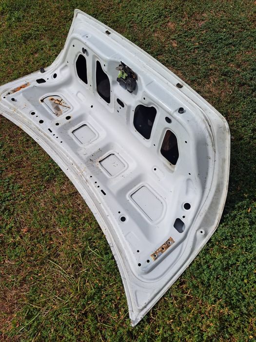 ляда кришка багажника ніссан альмера санні класік б10 н17 2007-2012