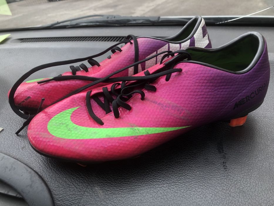 Chuteiras Nike Mercurial Victory FG – Rosa/Roxo – 44.5