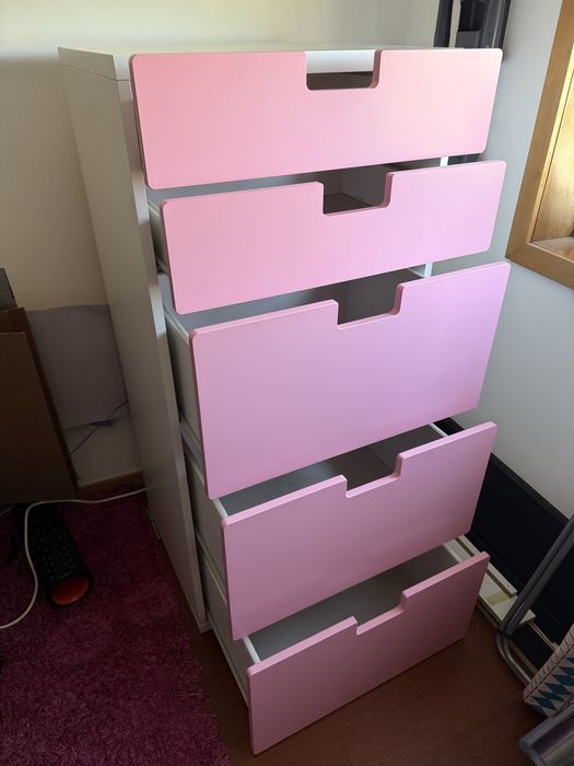 Comoda c/ 6 Gavetas em Branco-Rosa