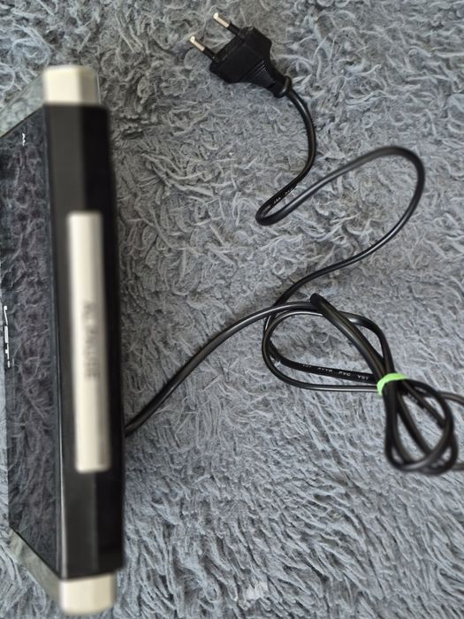 Zegarek led z budzikiem VST