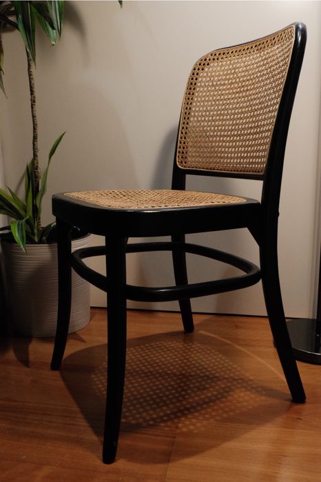 Cadeiras em Ratan/Palha em madeira preta