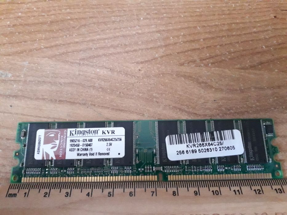 Placa RAM 256 mb KINGSTON para computador fixo