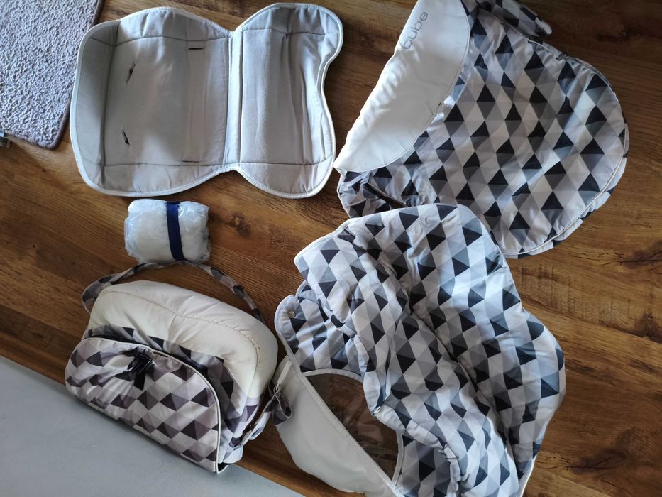 Wózek dziecięcy Bexa cube 2 w 1 + adaptery