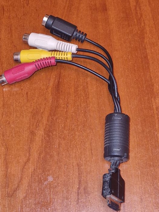Робочий кабель для Композитного і S відео до ТВ тюнера AVerTV Hybrid +