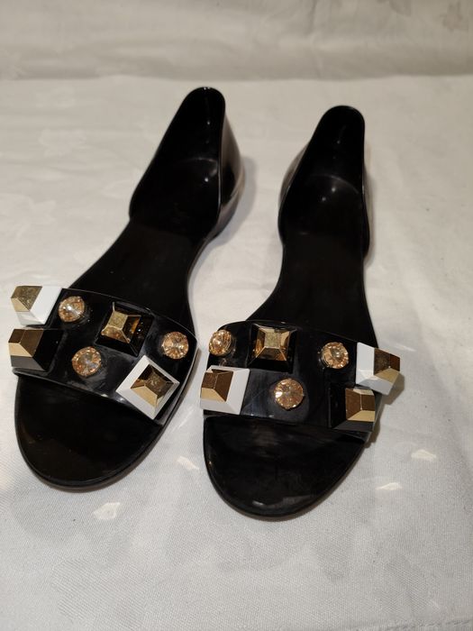 Sandálias Marca Ménghi Nr. 36