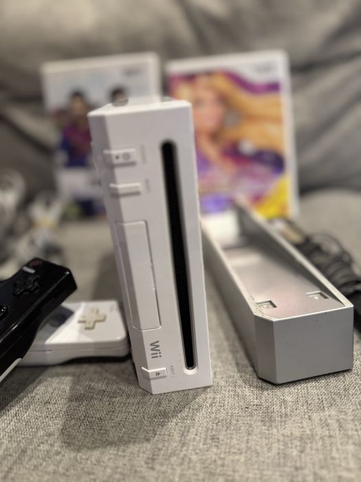 Nintendo wii Branca com comandos