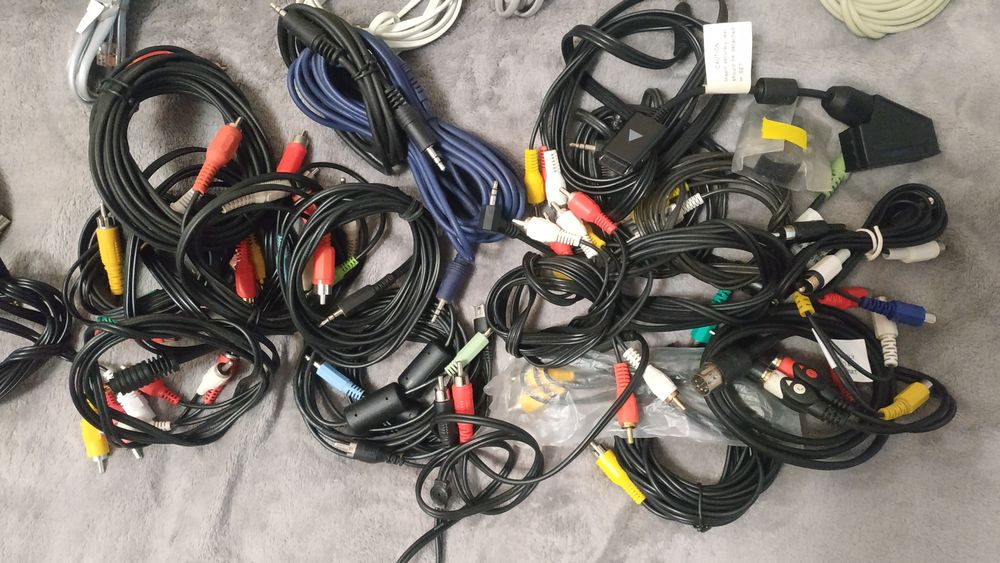 Кабель мережевий. Аудіокабель. USB кабель.