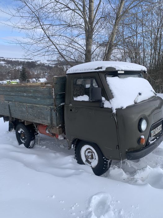 Продам УАЗ-3303