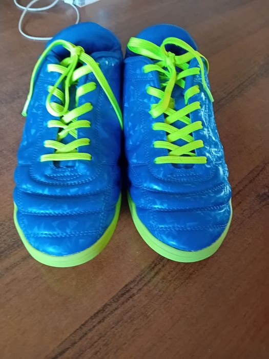 Buty halowe,  sportowe