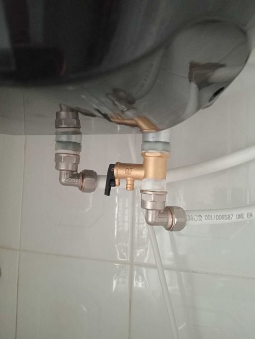 Termo-acumulador TEKA 80LT como novo!