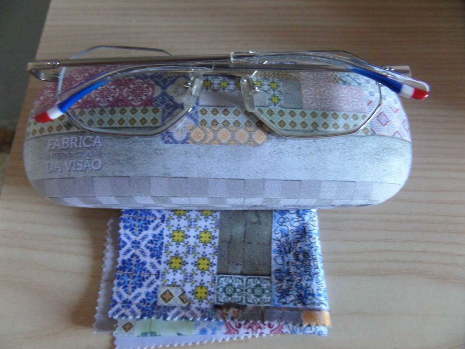 Armação em titânio. Nova!