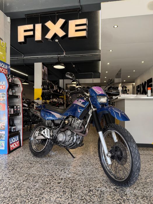 Yamaha XT 600 E Recentemente revisionada Moto de Cliente