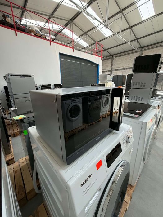 Kuchenka mikrofalowa Whirlpool MCP349SL 25 l Grill Crisp Termoobieg