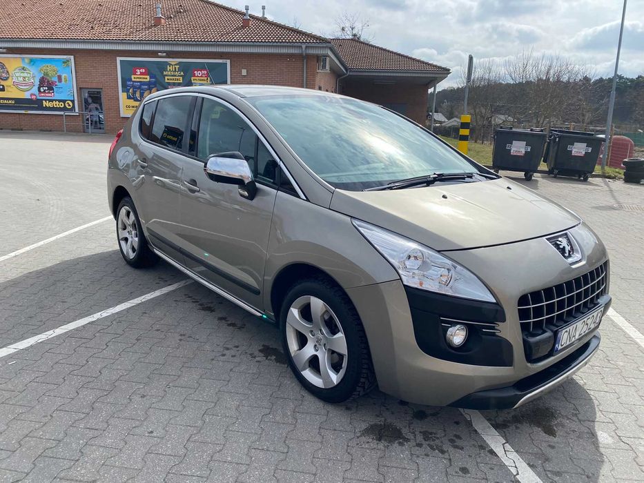 Peugeot 3008 rok 2013 benzyna