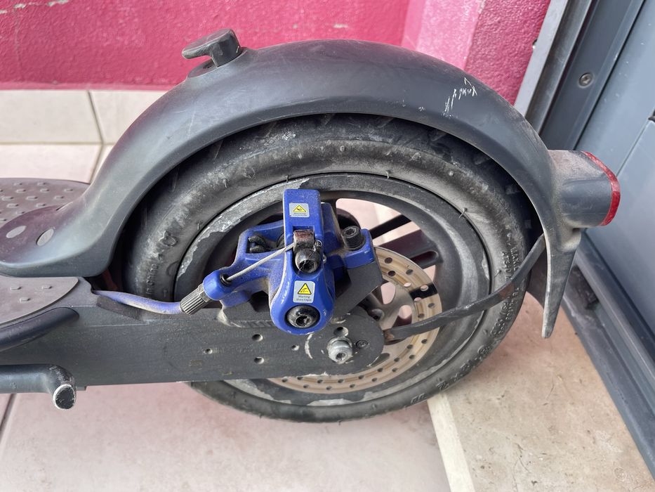 Xiaomi Mi Electric Scooter 3 – Bom Estado de Funcionamento