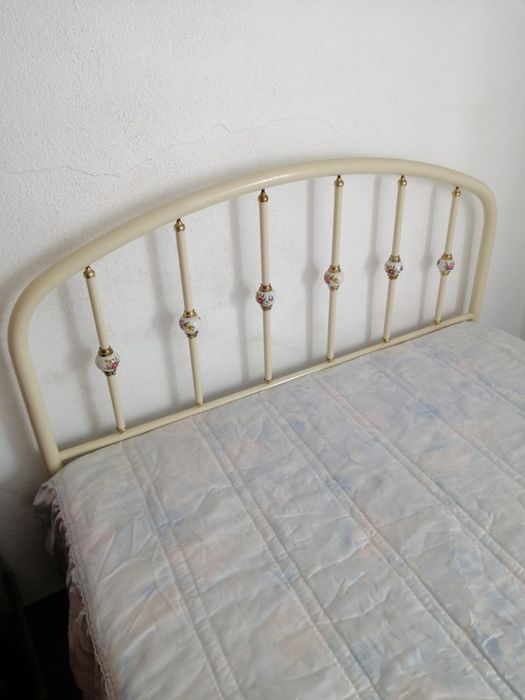 Cama de Casal Vintage