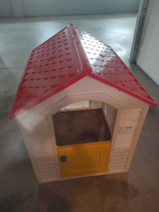 Casa infantil de jardim CHICOS