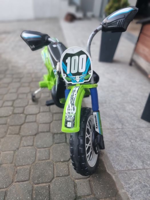 Moto elétrica criança