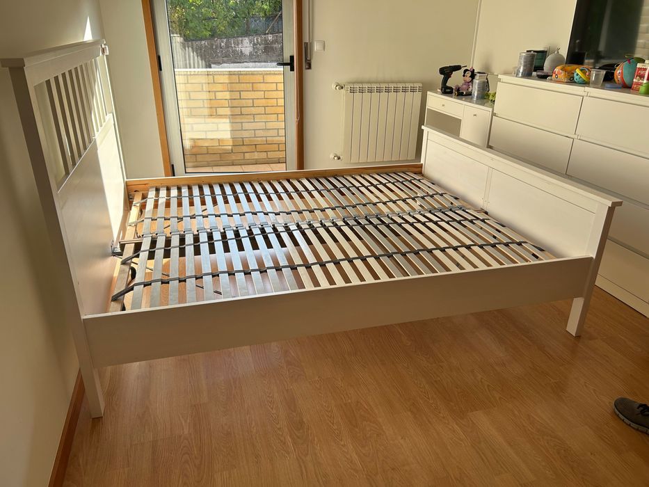 Cama IKEA Hemnes velatura branca 160x200
