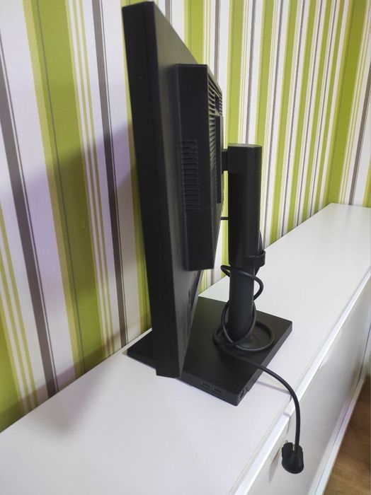 Монітор 24" Samsung S24E650PL