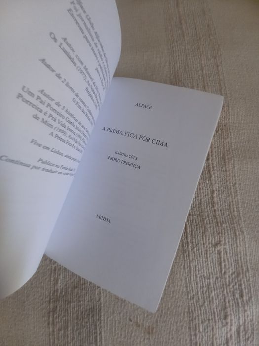 A Prima Fica por Cima Alface edição Fenda
