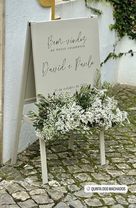 Cavalete para eventos: Casamentos, Batizados, etc...