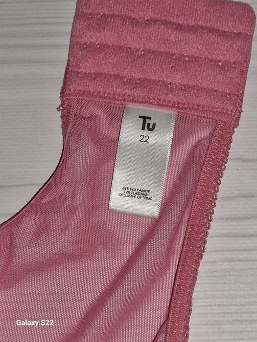 Рожевий мережевий пояс для панчох великий розм ір 22