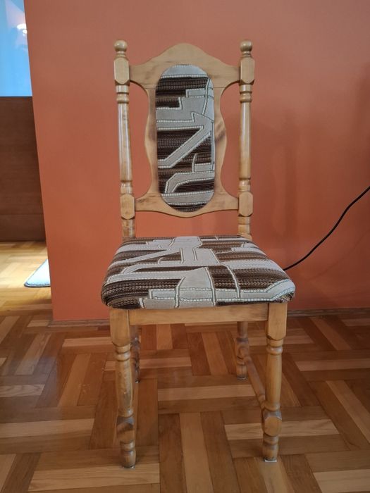 Sprzedam krzesła