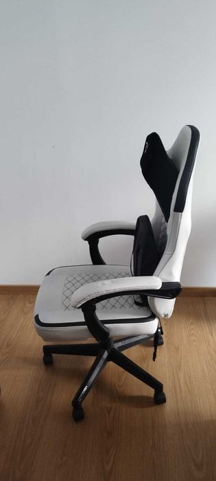 Cadeira Gaming Newskill Branca/Preta