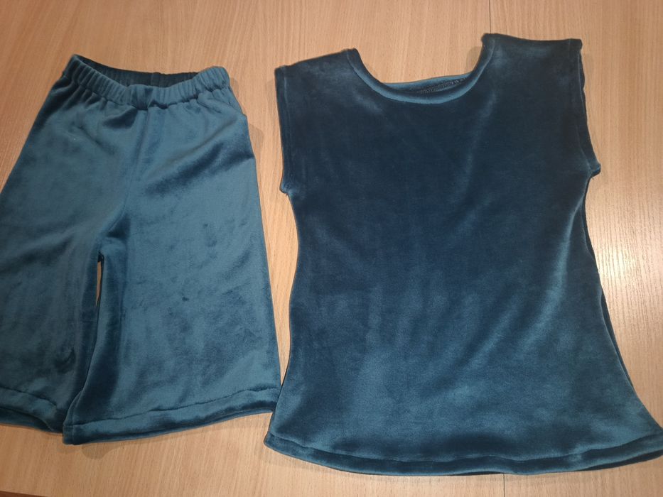 Новий Дитячий костюм велюр-хутро